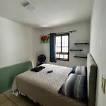 Apartamento 200M Da Praia Em Florianopolis