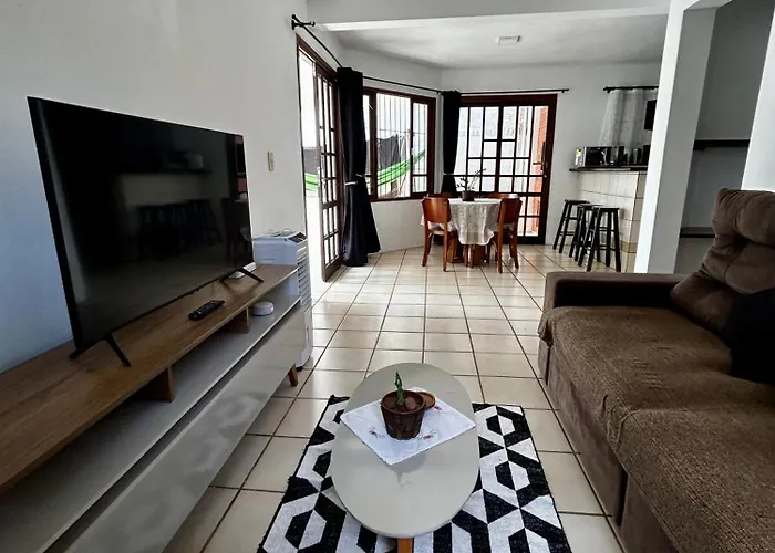 Apartamento 200M Da Praia Em Florianopolis