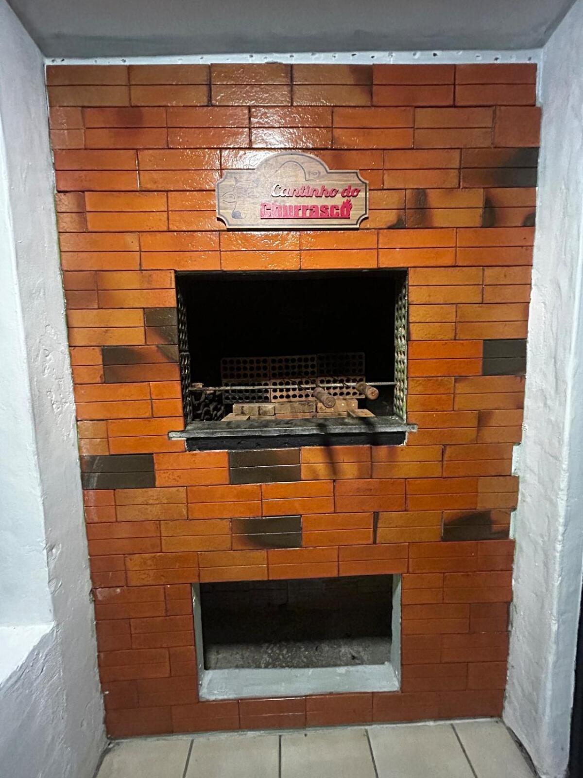 Apartamento 200m Da Praia Em