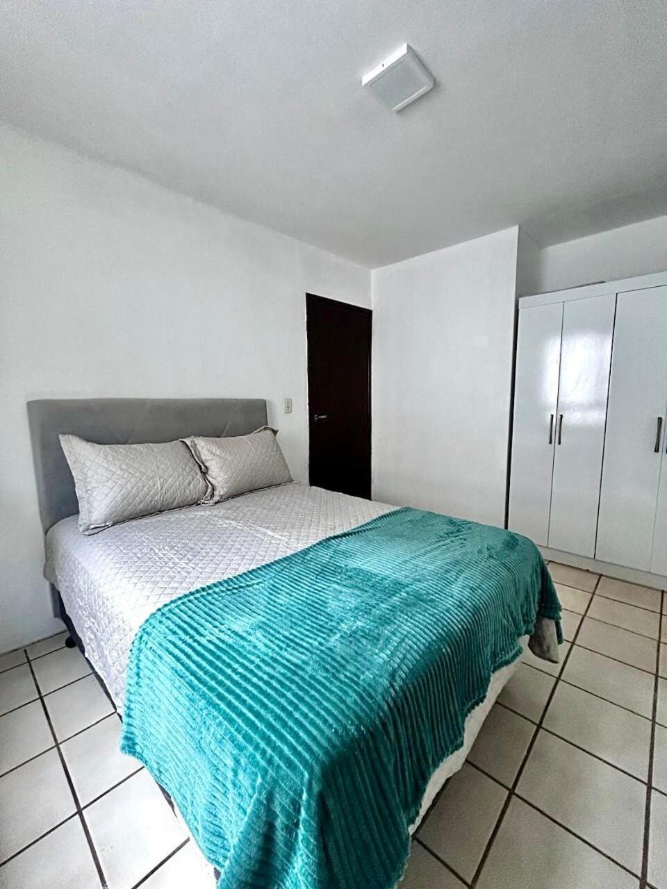 Apartamento 200m Da Praia Em Apartamento
