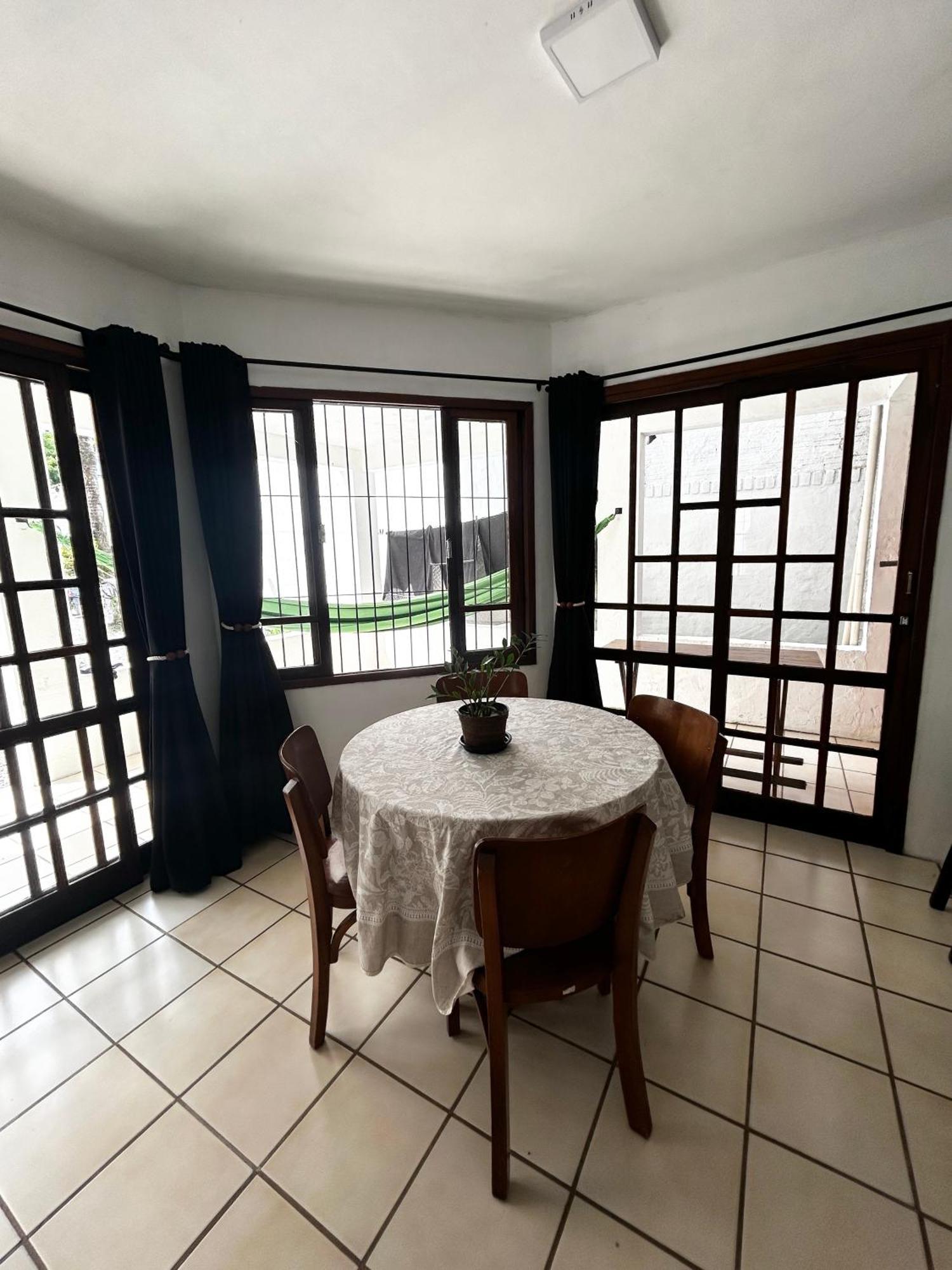 Apartamento 200m Da Praia Em Florianopolis